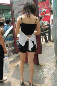 红酒瓶塞住不准掉下来